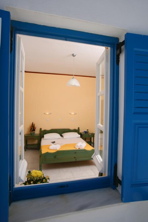 איוס חורה Poseidon Hotel חדר תמונה