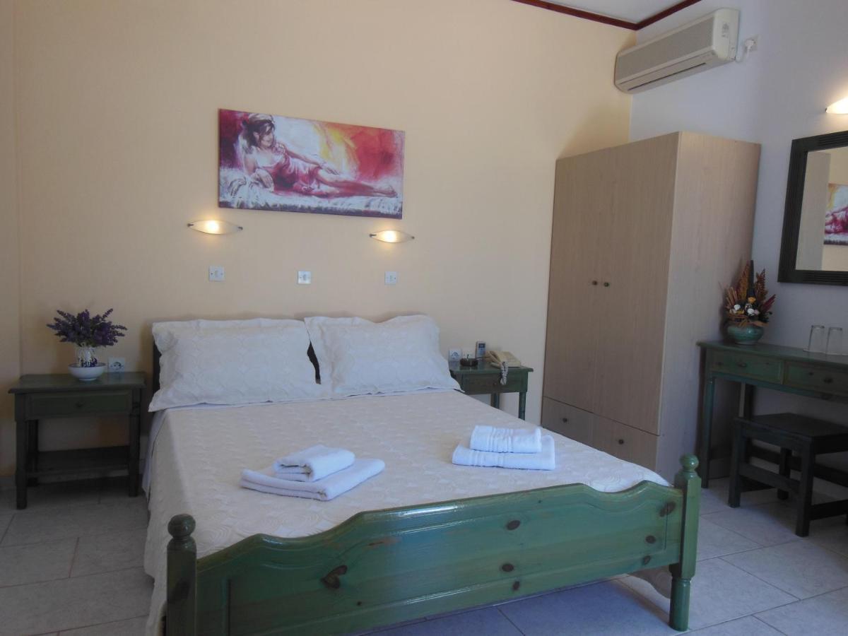 איוס חורה Poseidon Hotel חדר תמונה